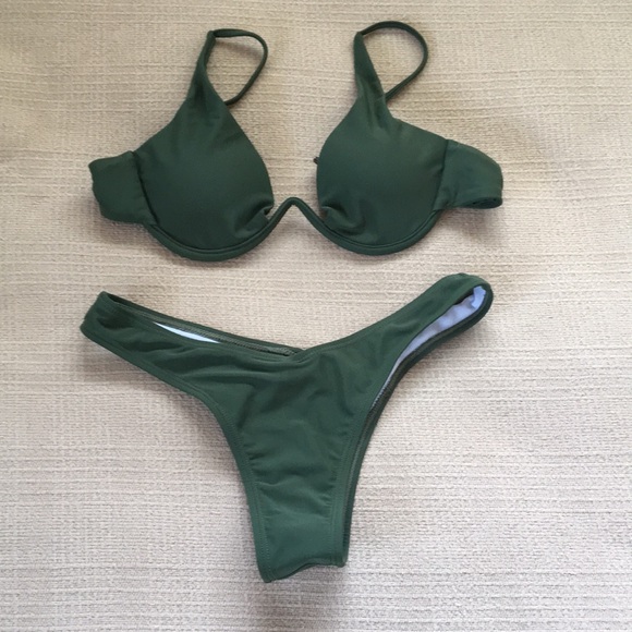 Other - Forest Green Bikini 💚